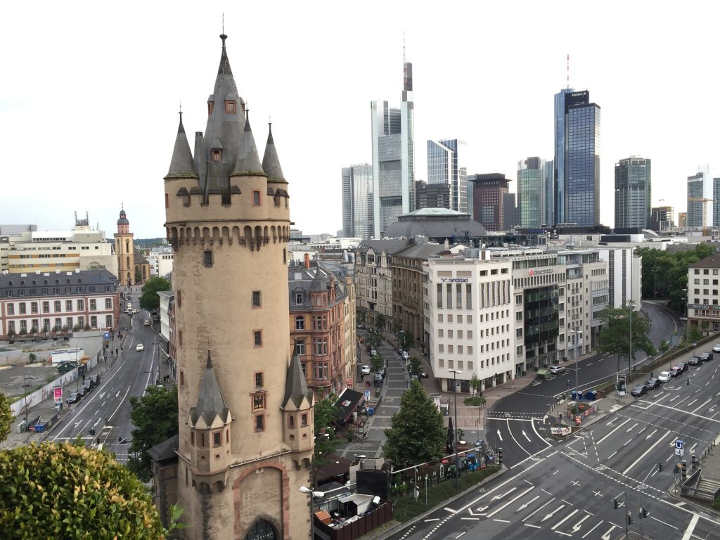 برج إيشنهايم فرانكفورت