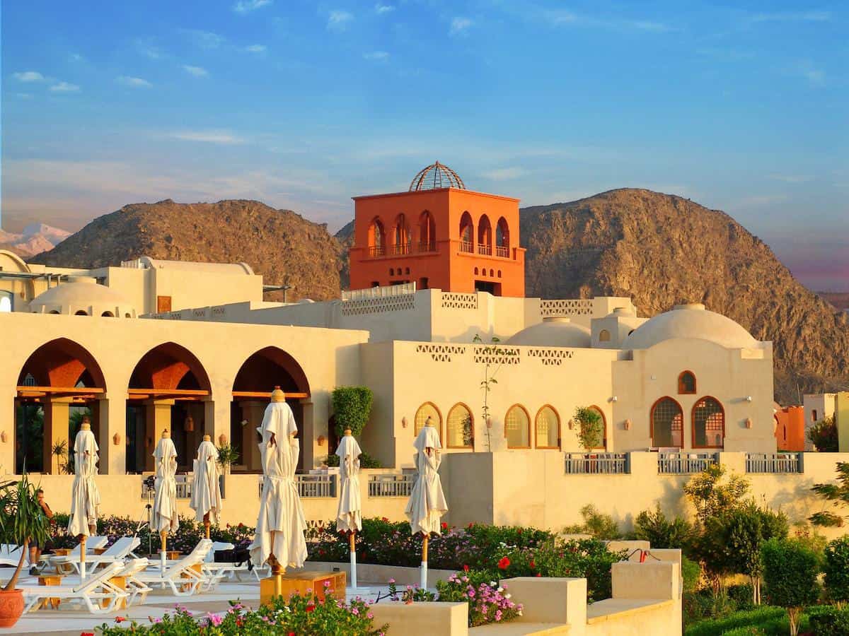 منتجع