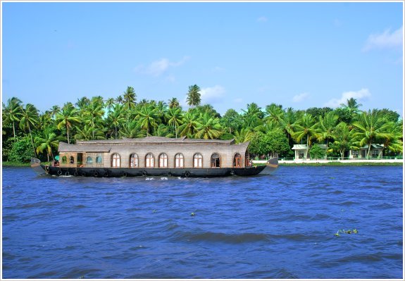 -kumarakom-water-jpg