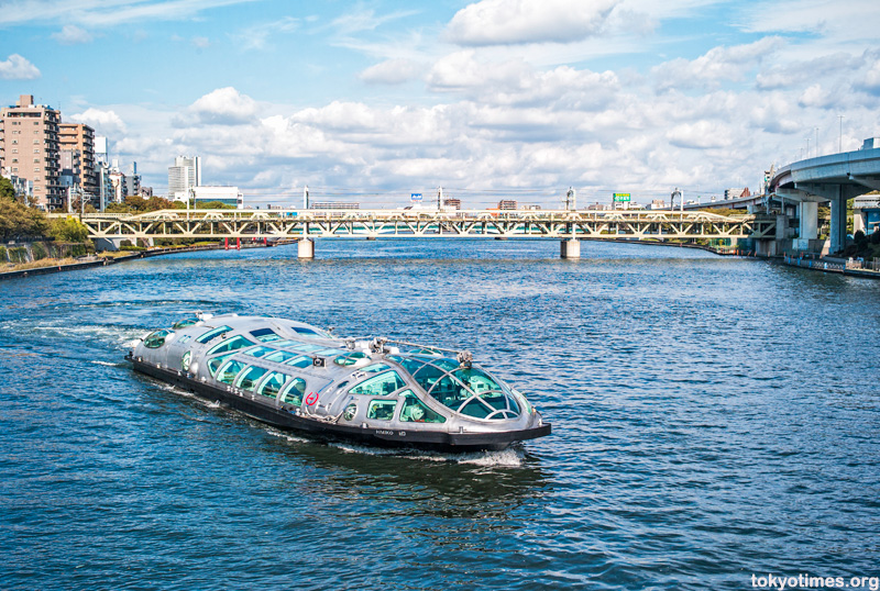 -futuristic-tokyo-ferry-jpg