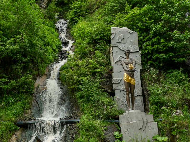 -borjomi-mineral-water-park-2-1-jpg