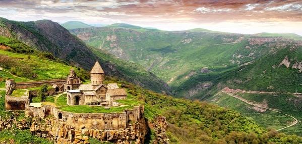 -hottours_7257897_tatev_monastary-1-jpg