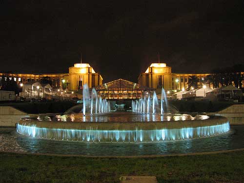 -trocadero-paris-night-illuminations-jpg