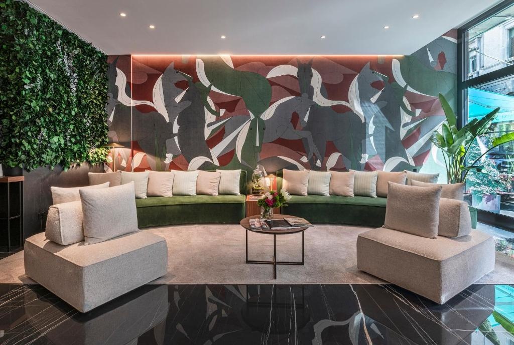Duomo Hotel & Apartments