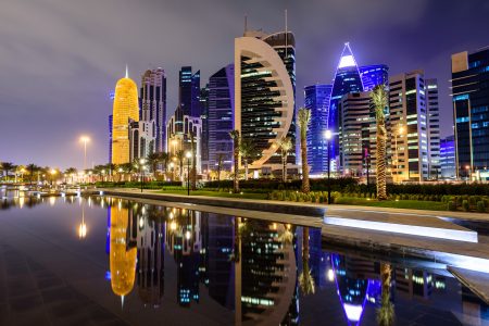 ما هو الراتب المناسب للعيش في قطر