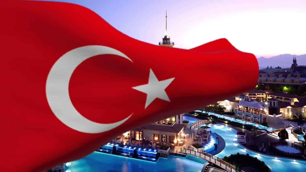 ترجمة النشيد الوطني التركي