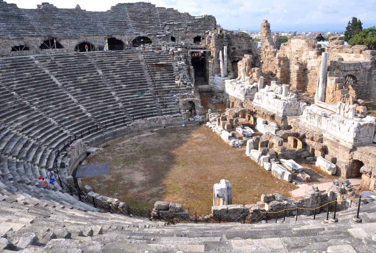 متحف سيدا انطاليا تركيا و أفضل النشاطات التي يمكن القيام بها