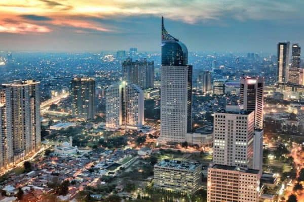 أفضل المدن والجزر السياحية في اندونيسيا JAKARTA-OFFICE-HERO-600x400