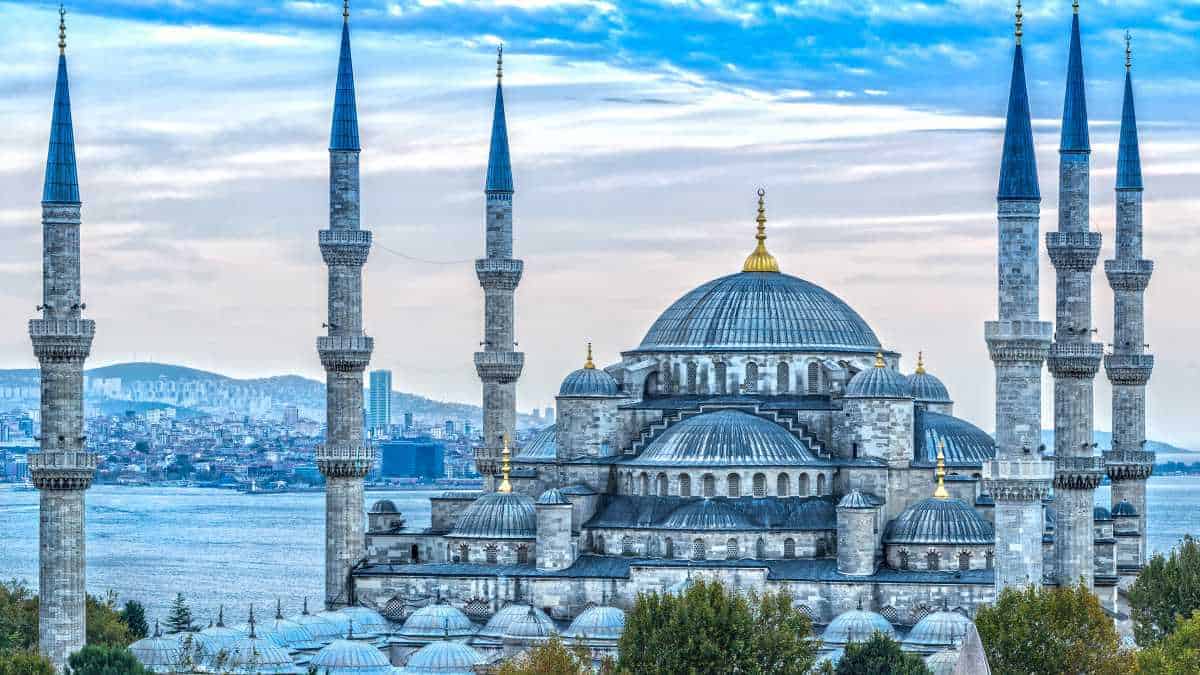 المسجد الازرق او جامع السلطان احمد بالصور من الداخل والخارج