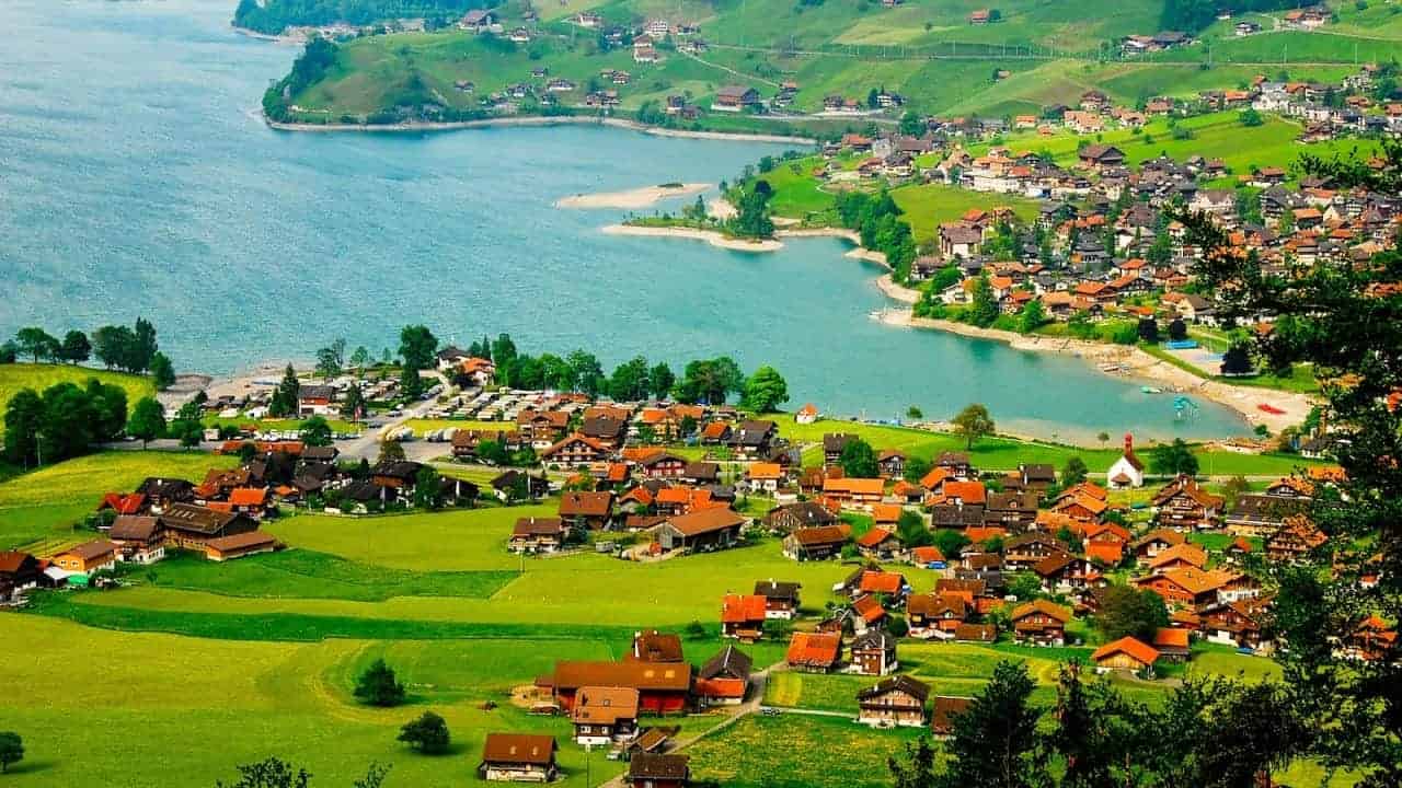 السفر الى سويسرا