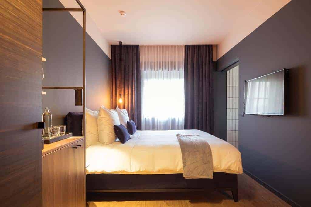 4.Hotel U Eat & Sleep Antwerp-min