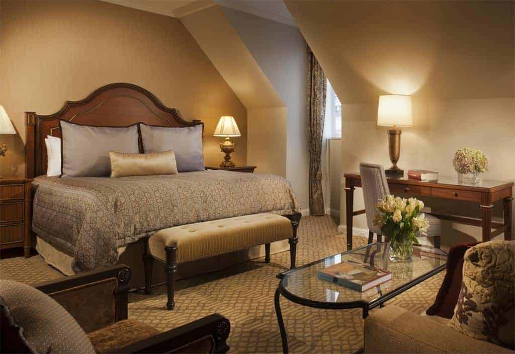 15.Omni Royal Orleans Hotel