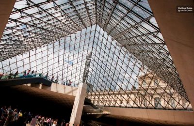 شرح طريقة حجز تذكرة دخول متحف اللوفر في باريس