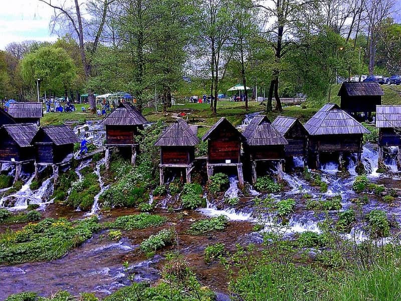 جولة في مدينة يايتسه Jajce - البوسنة والهرسك - يايتسه