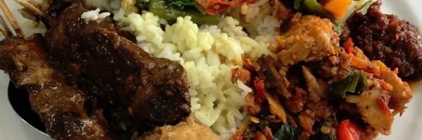 مطعم وارونغ نِكمات Warung Nikmat