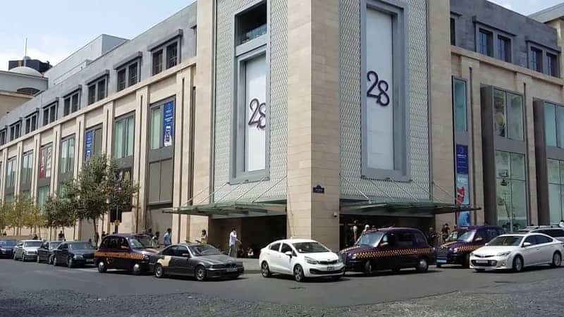 مول 28 مايو في باكو
