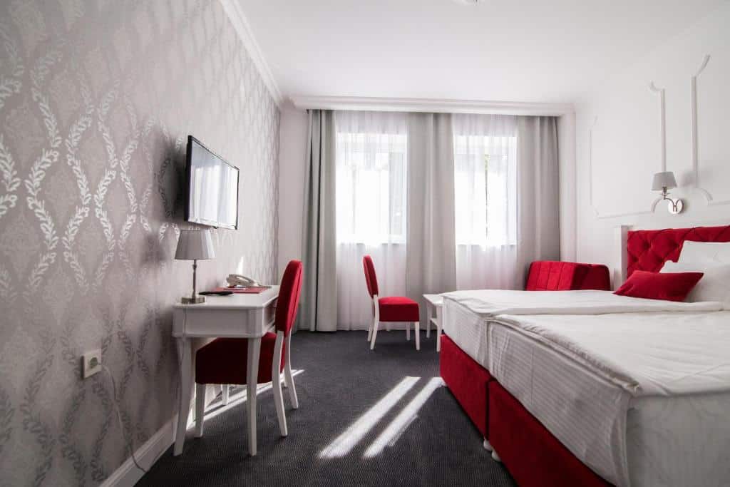 12.Hotel Central Park