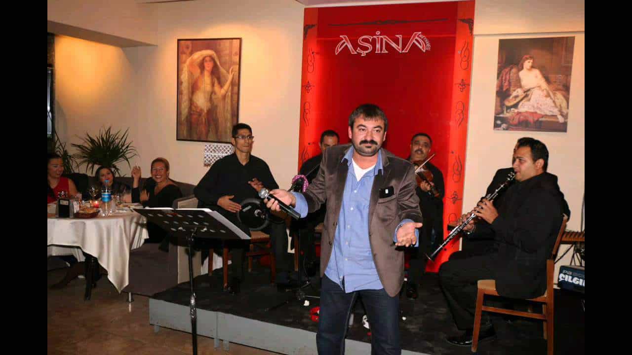 ميهين أسينا Meyhane Aşina