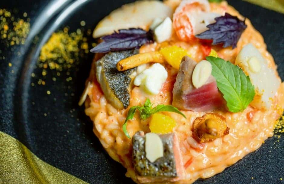 أورونيرو ريستورانت OroNero Ristorante‬