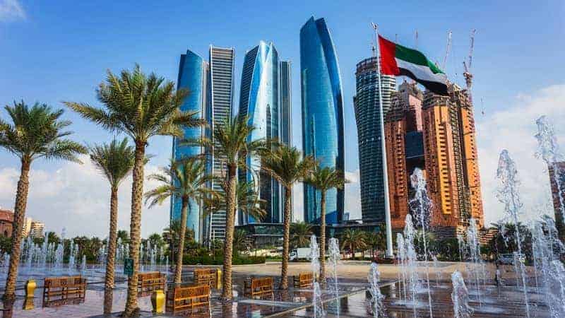 برنامج سياحي إلى أبوظبي لمدة 5 أيام