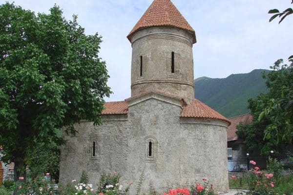كنيسة كيش الألبانيانية
