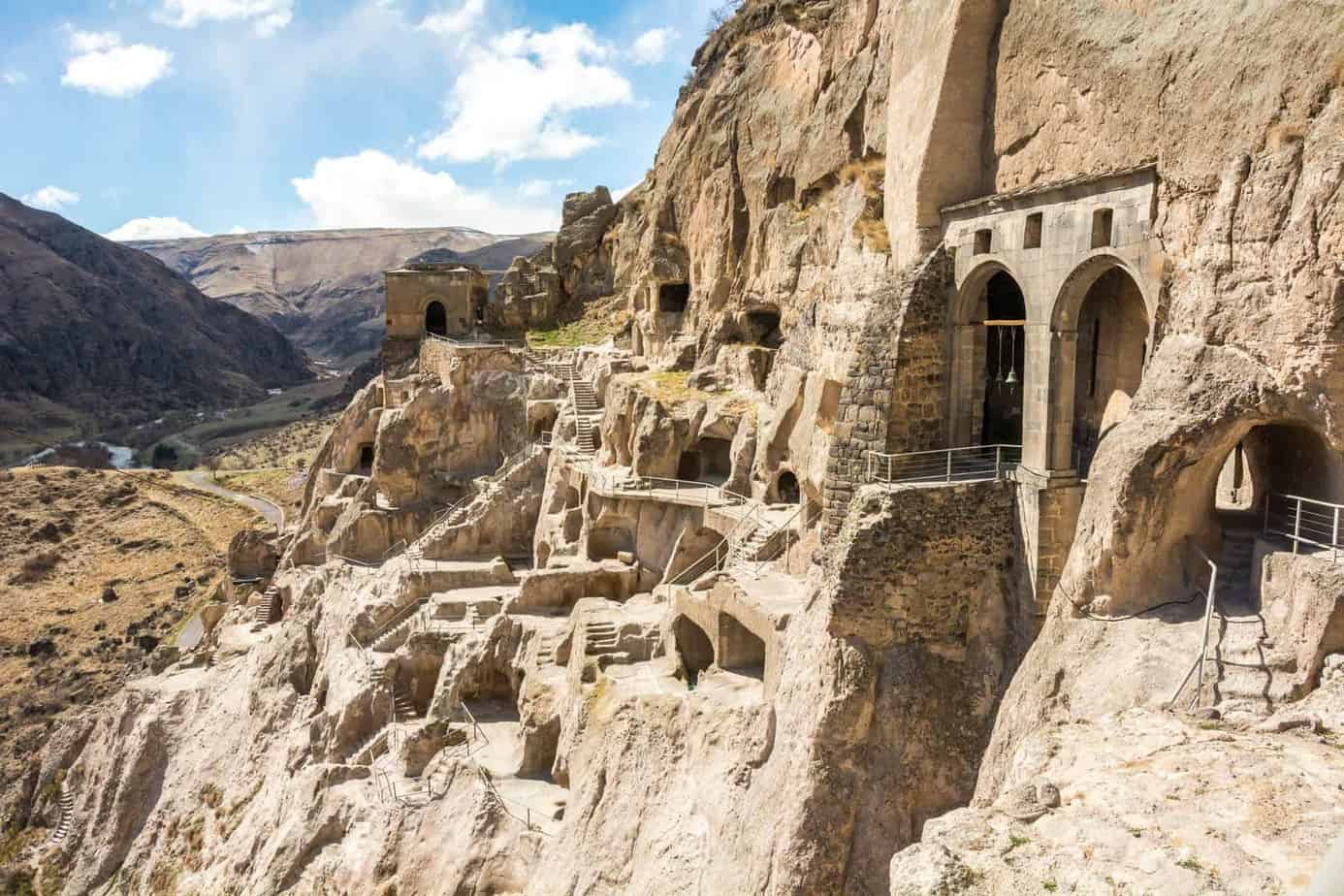 مدينة الكهف
