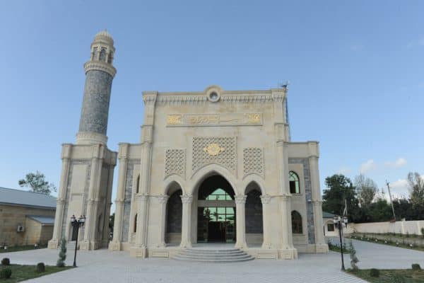 مسجد مدينة غابالا