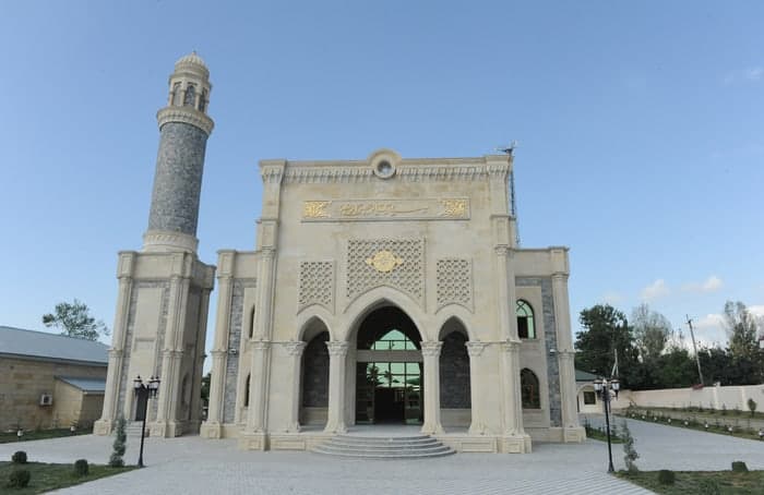 مسجد مدينة غابالا