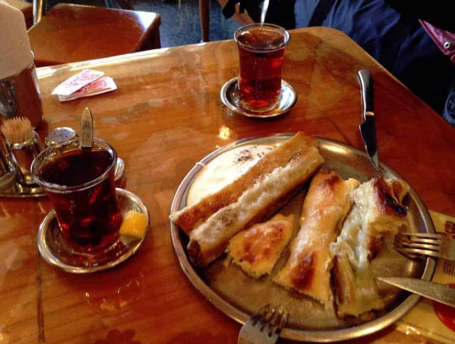 مطعم بوريدزينيكا بوسنا ‪Buregdzinica Bosna‬
