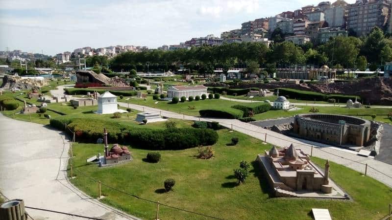 زيارة مدينة ملاهي فيالاند - تركيا - اسطنبول