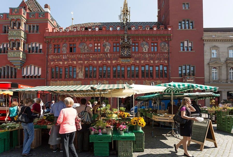 سوق stadtmarket