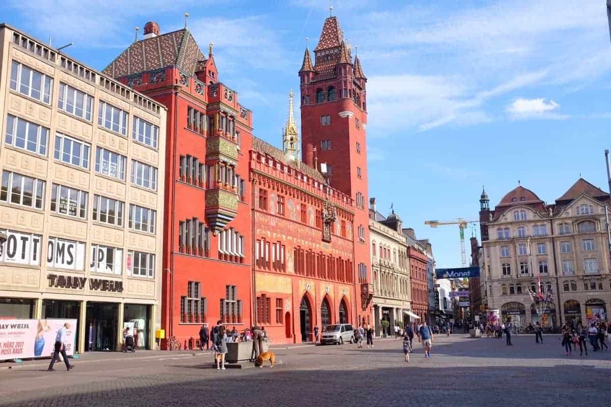 البلدة القديمة Basel Old Town