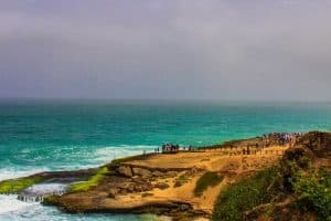 الذهاب الى كهف المرنيف - شاطئ المغسيل ص54