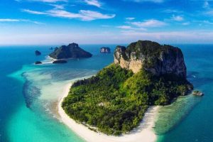 القيام بجولة بحرية بين أهم الجزر – تايلاند – كرابي