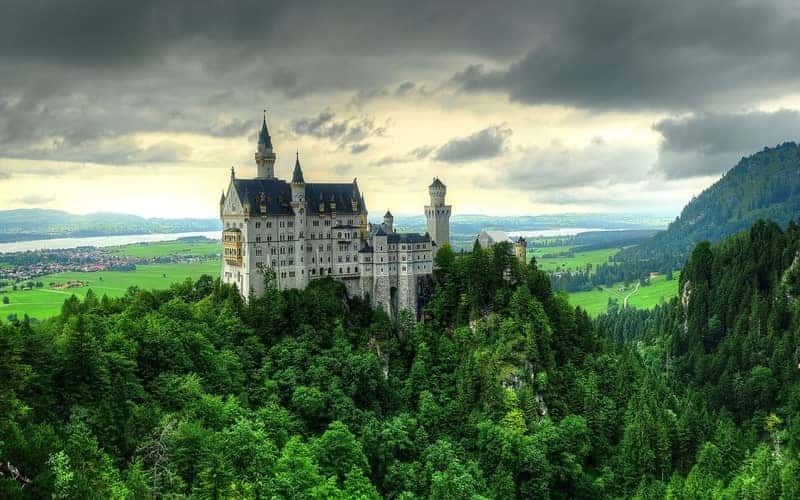 قلعة نوشفانشتاين Neuschwanstein Castle