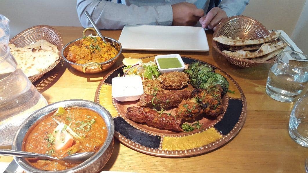مطعم زيا إيجيان غريل Ziya Asian Grill