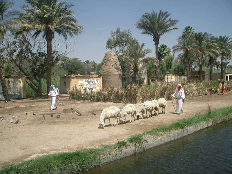 القرية الفرعونية المصرية