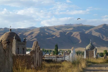 تقرير عن السياحة في قرغيزستان