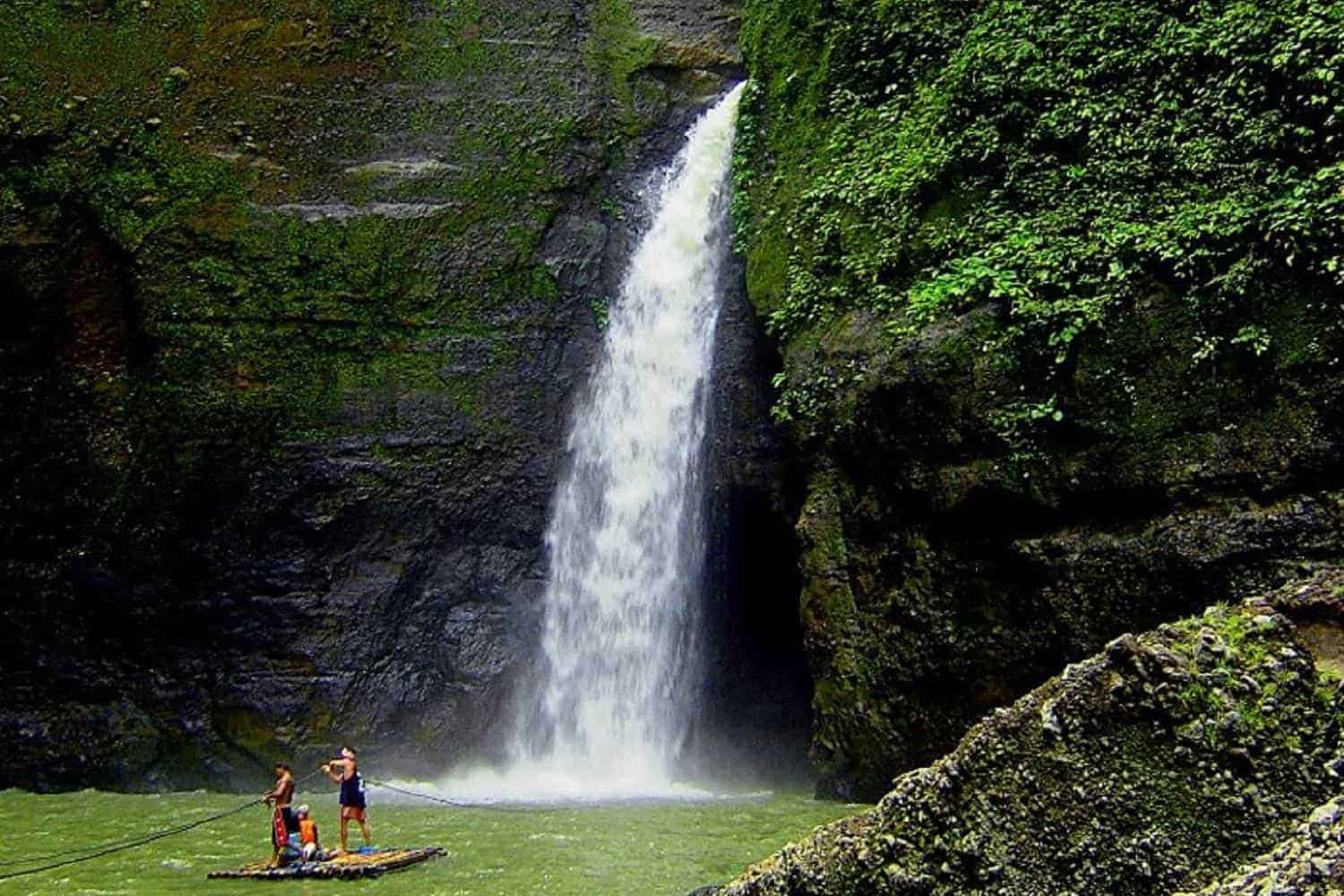 شلالات Pagsanjan Falls