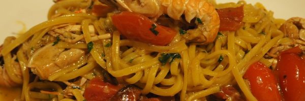 مطعم غوستو جيوستو ‪Gusto Giusto‬