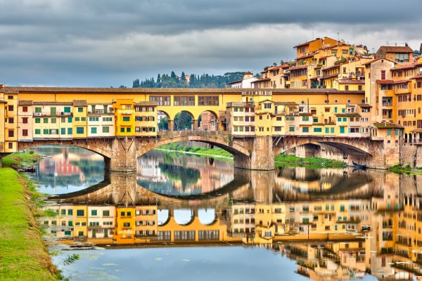 جسر بونتي فيكيو Ponte Vecchio