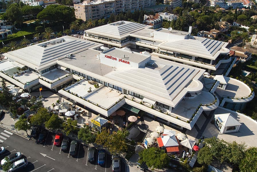 سنترو بلازا Centro Plaza