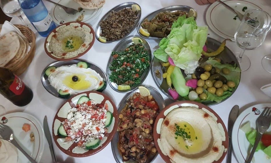 مطعم أبو خليل Abou Khalil Restaurant