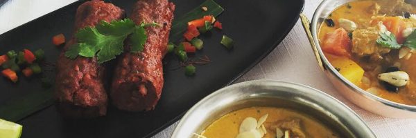مطعم الكاري الهندي Cinnamon Restaurant