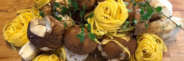 مطعم ريستورانتي الي بانديرين Ristorante alle Bandierine