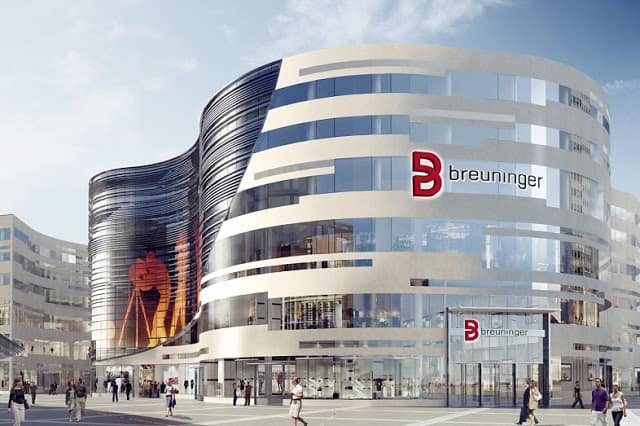 مول برويننغر Breuninger