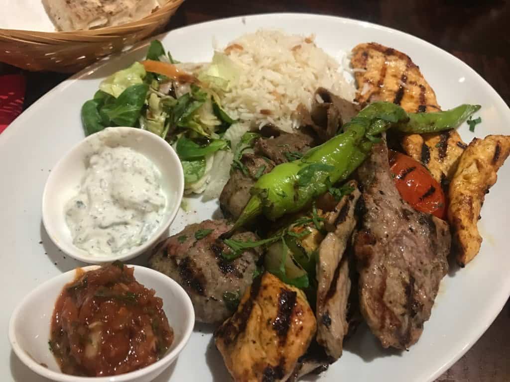 مطعم اسطنبول جريل ‪Istanbul Grill‬