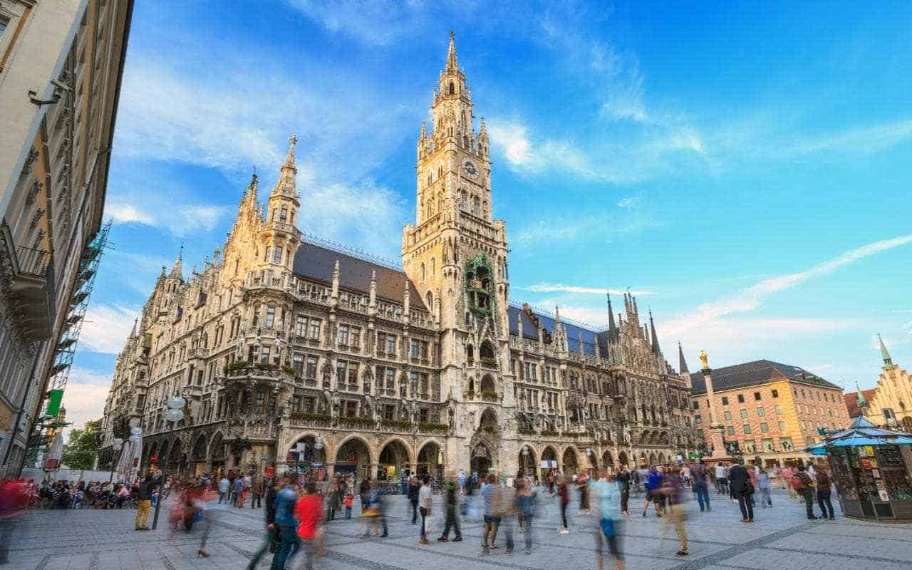 اين تقع ميونخ والمسافة بينها وبين اهم مدن المانيا