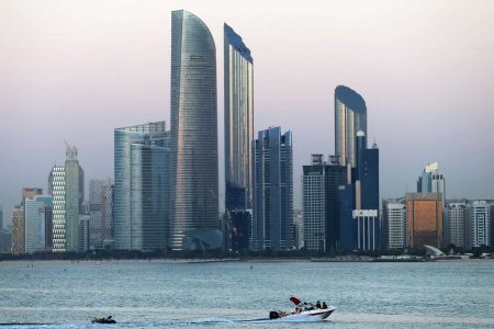 دليلك لأفضل 10 مطاعم في ابو ظبي