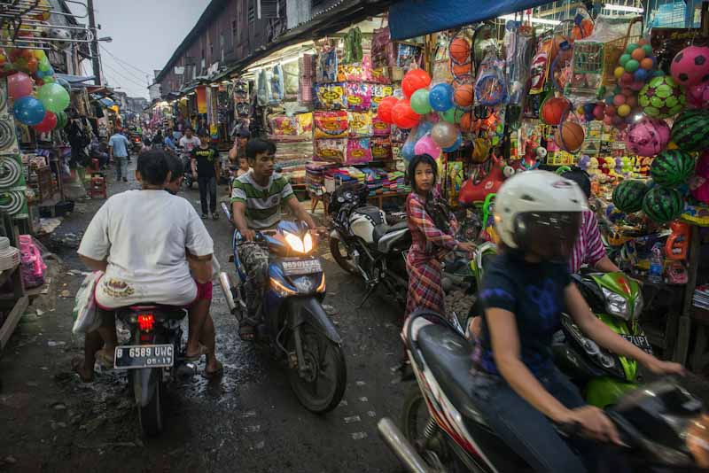 زيارة سوق تاناه أبانغ – جاكرتا